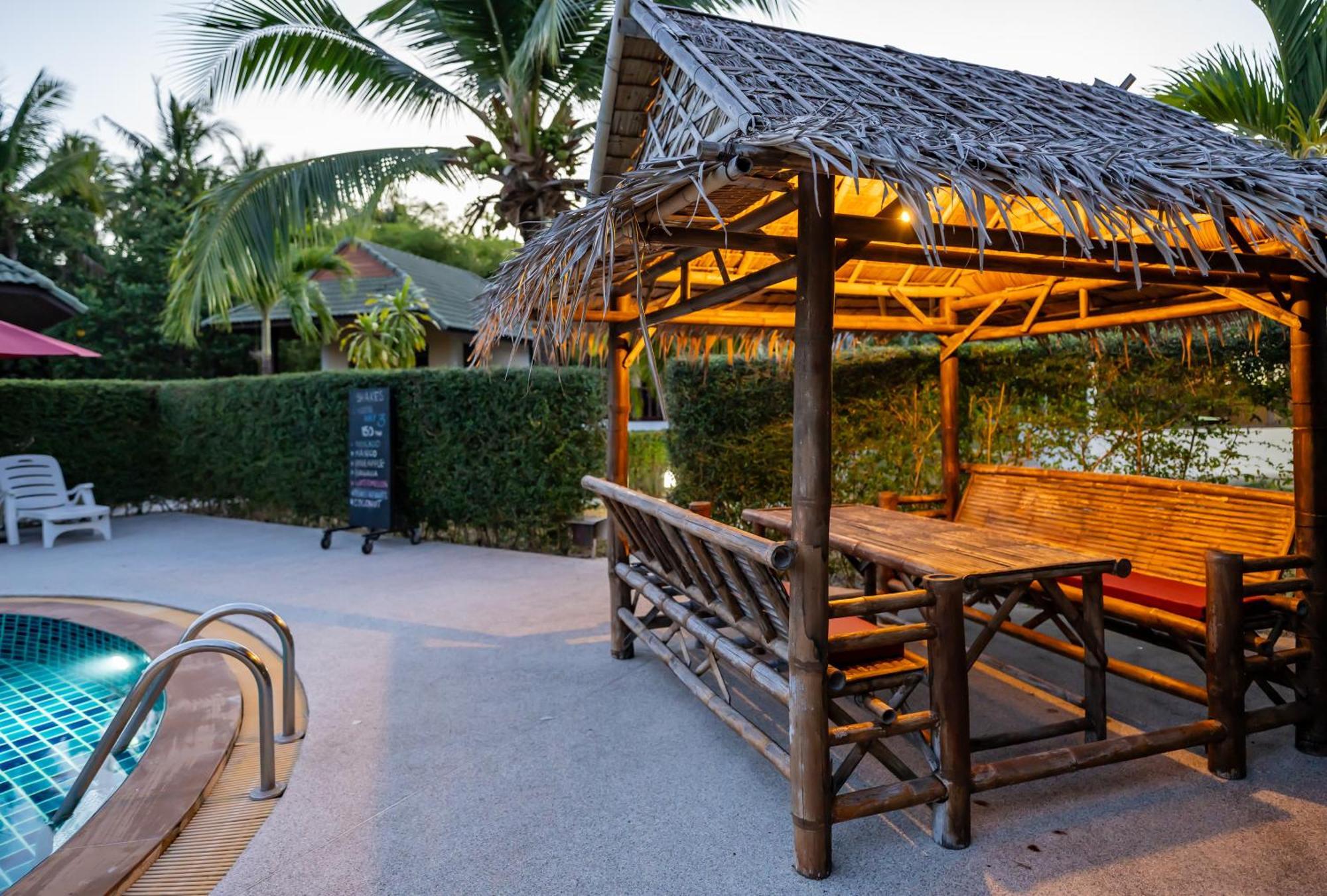 Phatcharee Resort Baan Tai Exteriér fotografie